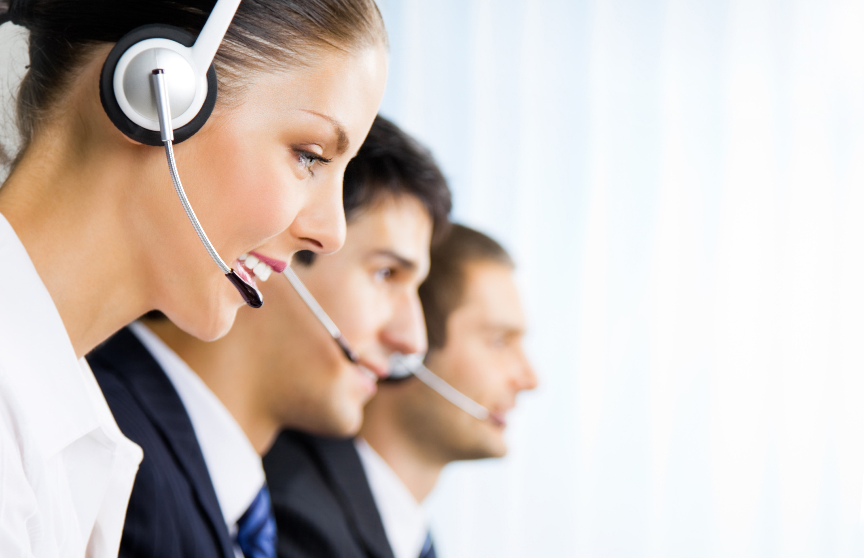 Contact Centers v. Call Centers: What Makes the Most Sense for Your ...